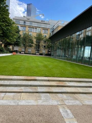 Canary Wharf 1 Bed Apartment London Exterior foto